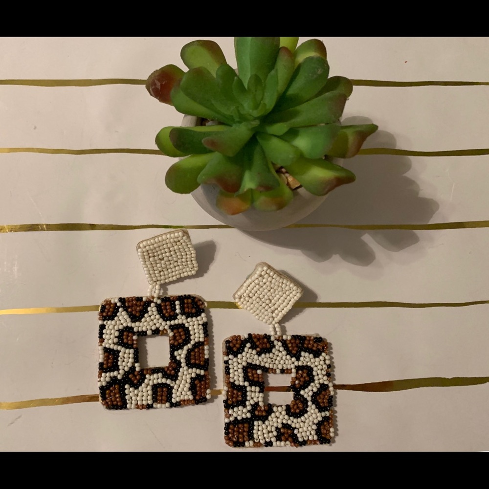 Leopard Mini Bead Earring